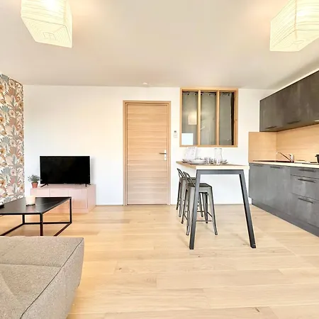 Appartement La Rose Pastel - Parking - Hyper Centre - Neuf *